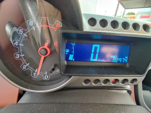 Imagen 12 de 12 de Chevrolet Sonic Lt Hb Mt 2016