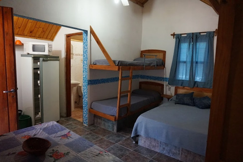 Imagen 3 de 10 de Alquiler De Cabaña En Jaureguiberry, Canelones Para 4/5 Pers
