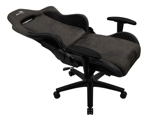 Imagen 2 de 2 de Silla de escritorio AeroCool Baron gamer ergonómica iron black con tapizado de cuero sintético y piel sintética