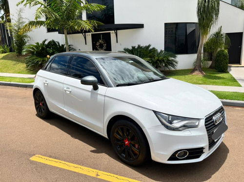 Imagem 3 de 12 de Audi A1 2013 1.4 Tfsi Ambition S-tronic 5p
