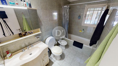 Imagen 18 de 30 de Muy Buena Casa , Entre Vias Y Libertador, Con 4 Dormitorios, Jardin, Pileta.