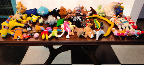 Peluches Lote Completo 53 Unidades 