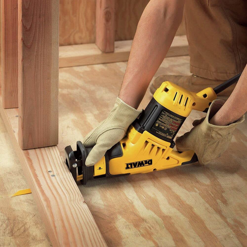 Sierra Recíproca Compacta Dewalt Dwe357 De 10 Amperios, Amar