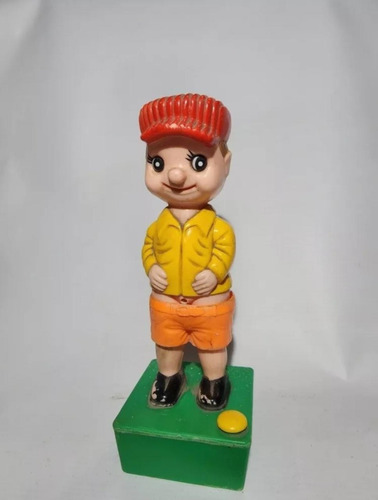 Imagen 2 de 9 de Antiguo Muñeco Plástico Duro Hace Pipi Ro 2087