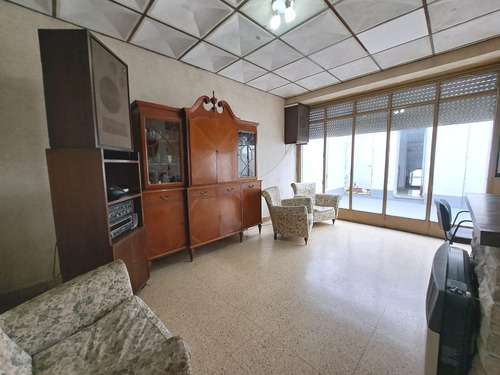 Imagen 9 de 13 de Ph En Venta Al Frente - 5 Entre 36 Y 37 - 2 Dormitorios - Terraza