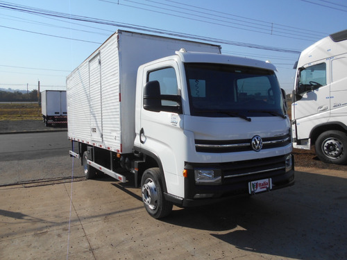 Imagem 1 de 15 de Volkswagen 9.170 2020 Baú Carga Seca