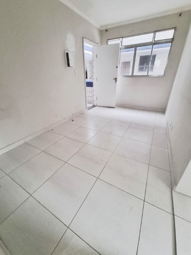 Imagem 10 de 11 de Apartamento Com 2 Dormitórios À Venda, 46 M² Por R$ 195.000,00 - Vila Guilhermina - Praia Grande/sp - Ap3279