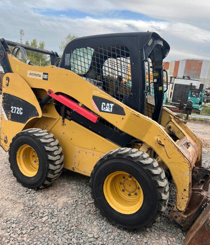 Minicargadora Implementó Aditamento Excavador Bob Cat 607
