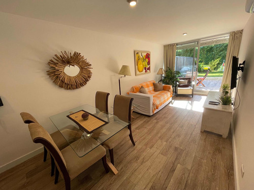 Imagen 4 de 14 de Alquiler Depto C/jardin En Puerto Punta Del Este