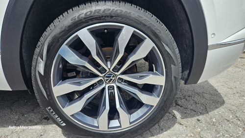 Volkswagen Cross Sport 3.6 Fsi V6 R-Line Auto 4Wd