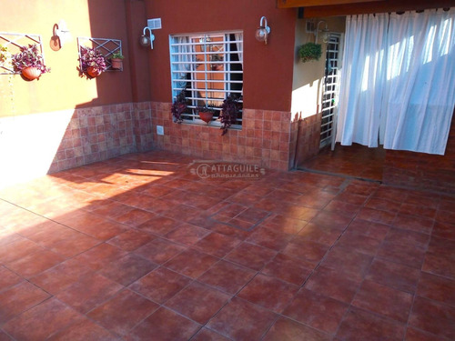 Imagen 14 de 17 de Casa En Venta En Ituzaingó