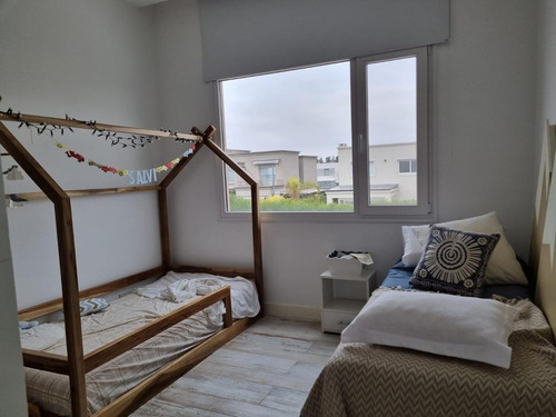 Imagen 16 de 29 de Retasada! Excelente Casa En Venta En Nordelta! Muy Buena Ubicacion, Calidad Premium!!