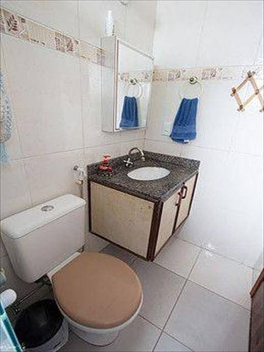 Imagem 7 de 21 de Sobrado De 3 Dormitórios Com Suite E Garagem Lateral Do Quartel 2 Quadras Da Avenida Antonio Emmerck Ponto De Ônibus E Lotações - Hm2278
