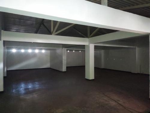 Oportunidad Única! Local Comercial En San Fco Con Franklin