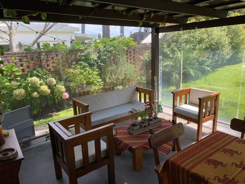 Casa En Venta De 3 Dormitorios En Playa Mansa