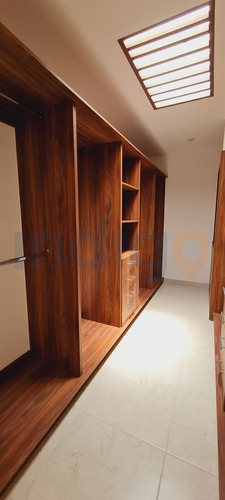 Imagen 20 de 30 de Casa En Venta En Corregidora, Cuatro Recamaras