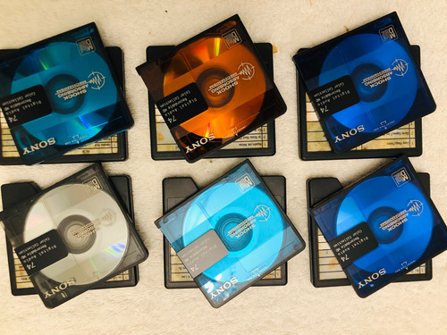 20 Mini Disc Gravados Com Coletâneas De Épocas. (Usado)