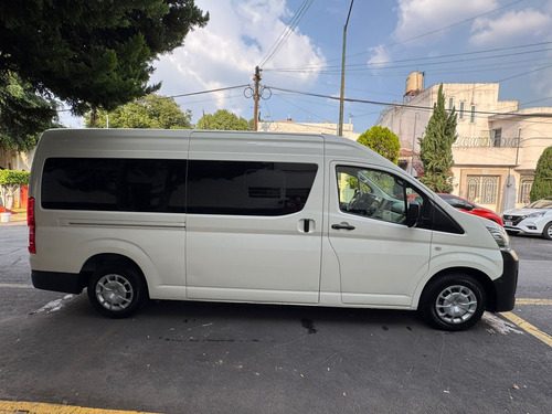 Toyota Hiace 2.7 Ventanas Superlarga Mt