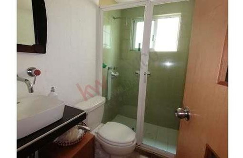 Imagen 9 de 16 de Casa En Venta Cuernavaca, Morelos, Vista Panorámica, Desnivel, Estilo Moderno. Seguridad 24 Horas.