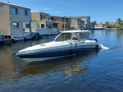Imagen 9 de 14 de Lancha Extreme Marine Cuddy 38 Lv1707