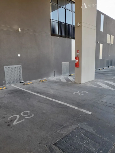 Estacionamiento En Arriendo En Ovalle