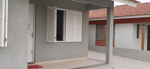 Imagem 2 de 7 de Casa À Venda Em Capão Da Canoa - Ca01451 - 69860368