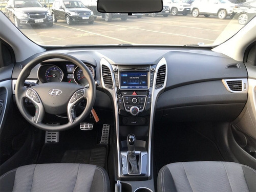 Imagem 9 de 9 de Hyundai I30 2014 1.8 Aut. 5p