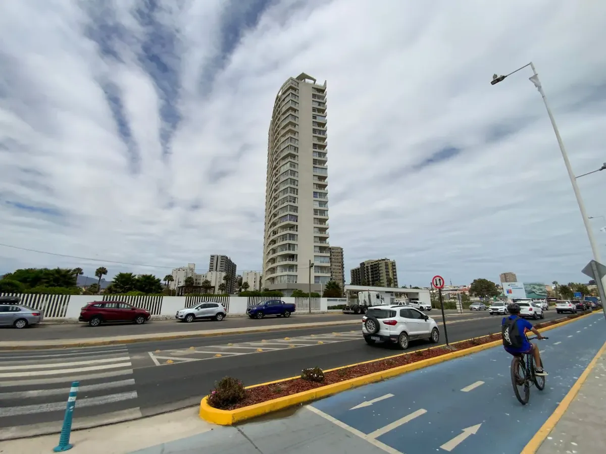 Imagen 2 de 26 de Avenida Costanera /edificio Altamar /2 Dormitorios /2 Baños