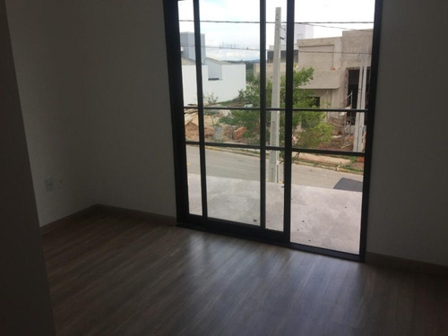 Sobrado Com 3 Dormitórios À Venda, 145 M² Por R$ 550.000 - Condomínio Terras De São Francisco - Sorocaba/sp, Entre Em Contato E Agende Sua Visita. - So0098 - 67640092
