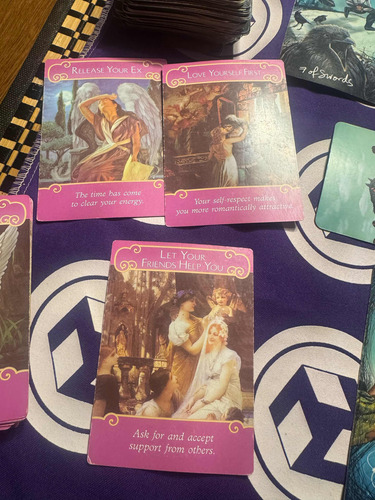 Lectura De Tarot, Y Oráculos