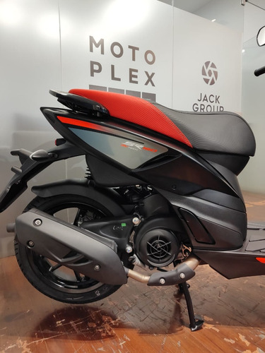 Scooter Aprilia Sr 160 Negro