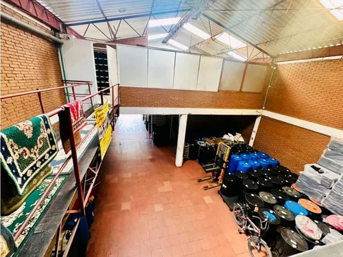 Bodega Centro Empresarial Sector Alamos, Bogota