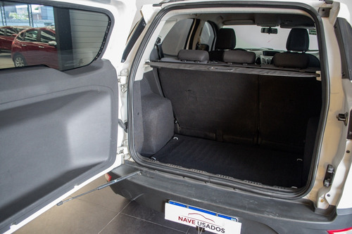 Imagen 17 de 24 de Ford Ecosport 2016 1.6 S 110cv 4x2 Aa445 Nv
