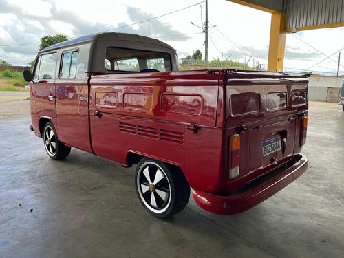 Kombi 1982 Cabine Dupla Restaurada Estilizada Emplacada 2024