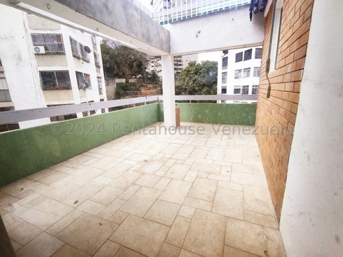 Espectacular Ph En Venta En Hermoso Edificio De Los Chaguaramos Mls#25-10496 - Jca