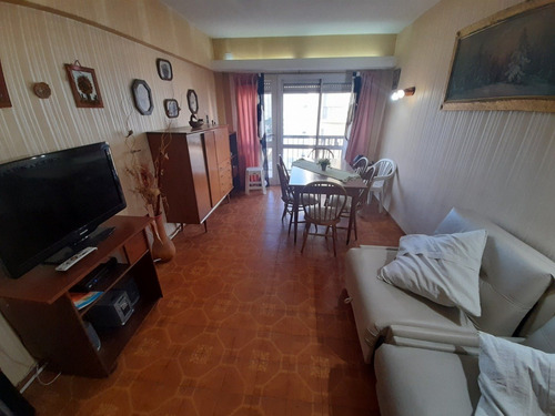 Imagen 3 de 23 de Departamento 3 Ambientes - Al Frente - Alberti 1800