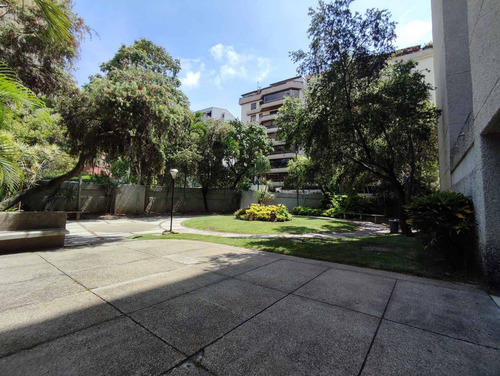 Imagen 30 de 30 de Venta Apartamento 130m2/ 3h/ 2.5b/ 2p La Alameda