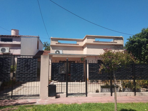 Venta Casa En Don Torcuato