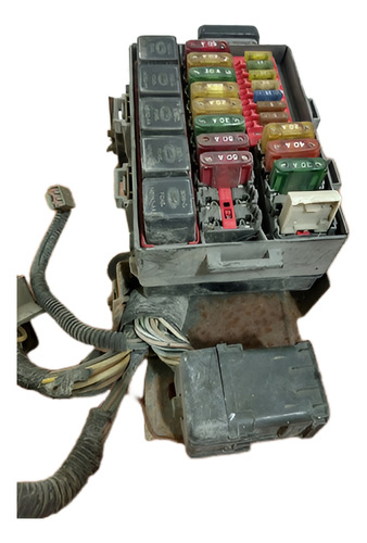 Caja De Fusibles F150-f250-f350 92-97 (Usado)