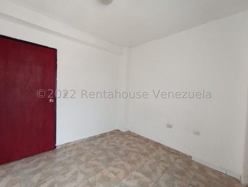 Imagen 17 de 30 de Apartamento En Venta Conj Res. La Pradera Av Intercomunal De Turmero Negociable!! Wm Mls #23-12335