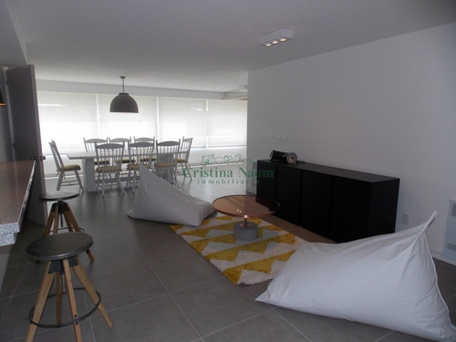 Amplio Apartamento En Muy Buena Torre Frente Al Mar. Totalmente Reciclado- Ref: 16270