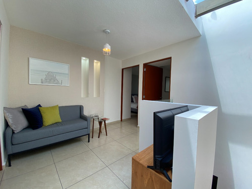 Casa Residencial En Tecamac Ojo De Agua, 3 Recamaras, Alberca Y Parque En Zona De Amenidades, Pequeño Cluster
