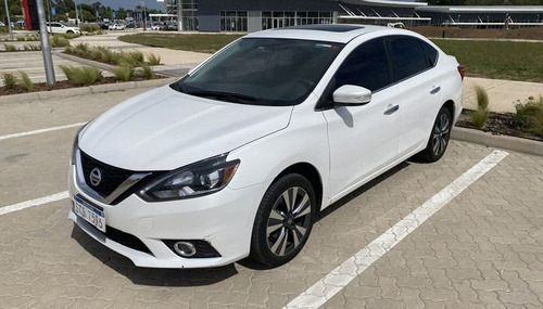 Nissan Sentra Exclusive 1.8 2017