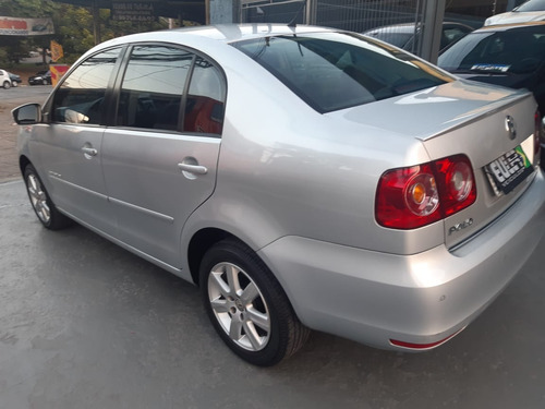 Imagem 3 de 9 de Polo Sed. Comfort.1.6 Imotion Tot. Flex 8v 2012 Comp/ún.don