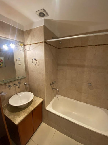 Imagen 6 de 11 de Departamento 2 Amb En Venta En Lanus Este (416)