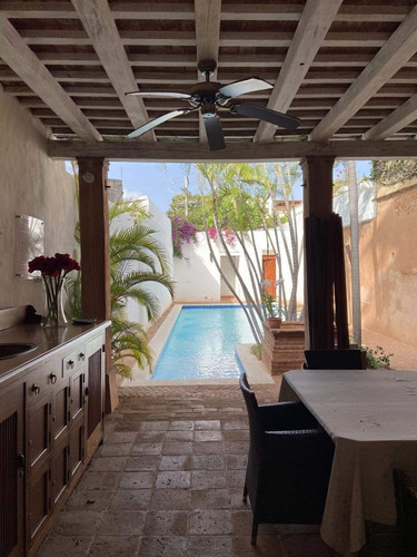 Apartamento En La Zona Colonial De 2 Habitaciones En Proyecto Exclusivo
