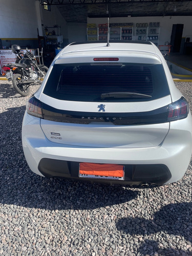 Peugeot 208 1.6l Allure Tiptronic