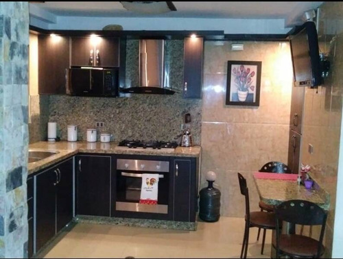 Imagen 4 de 7 de En Venta Town House En San Diego