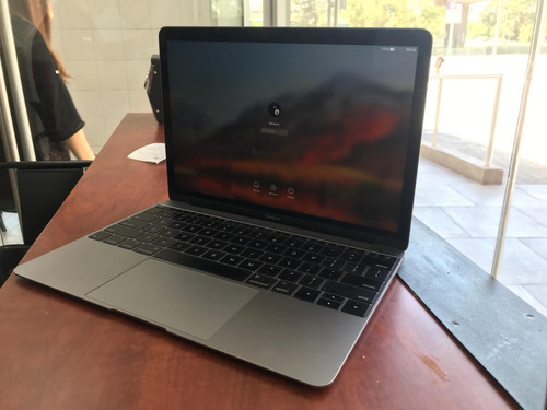 Mac New Core M3 1.2 2017 , 8 Ram , 250 Ssd , Prec Efvo