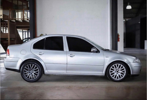 Volkswagen Bora 1.8 Highline T 180cv